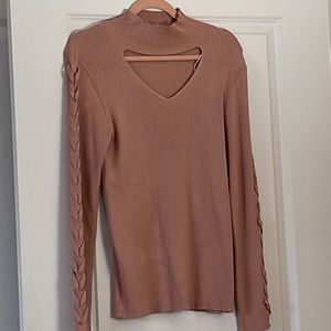 Pink sweater, peekaboo front, braided arms size 1X